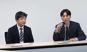座長：左から井野賢司 氏（東京大学），富田博信 氏（済生会川口総合病院）