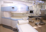 Open MRI治療室 (0.4T APERTO)