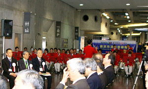 開会式を彩る横浜市消防音楽隊の演奏