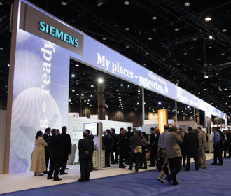 RSNA2009[hv~AƂȂsyngo.viaBV[XЂ̃u[Xł͗҂̏܎^̐ĂB