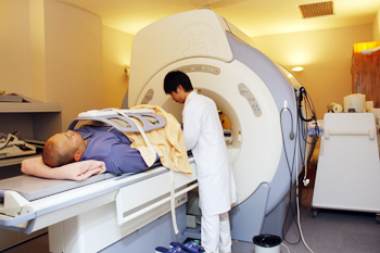 ^{LҁC΂̂ȂMRI^{f̃bǧ