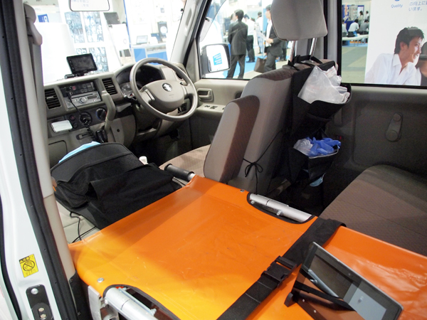 軽ワゴン車タイプのドクターカー