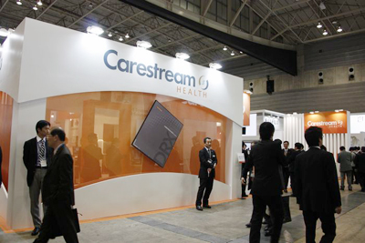 u[X̑OʂɐݒuꂽPAXg[ DRX-1 VXe̖͌^ڂ