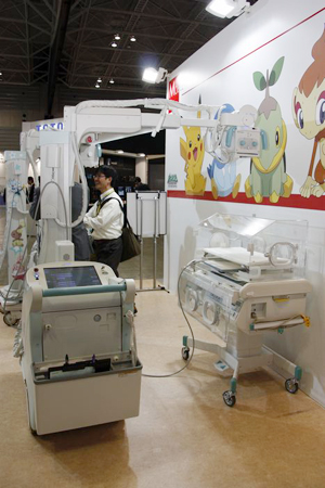 FPD𓋍ڂfpXBeuuMobileDaRt EvolutionṽR[i[ł́Aۈɏ^FPDĎBe邱ƂłNICŨ\[VЉĂBMobileDaRt EvolutionAEۈB