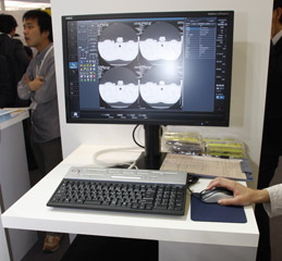 X^[g{^Ȃǂ̉̃L[{[hBRpNgȌԂ񋟂