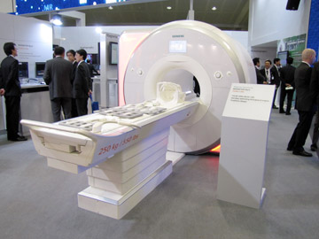 3T MRIuMAGNETOM Skyrav