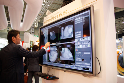 uPHOENIXvƁuBIG PADviV[vАjgݍ킹