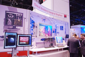 gClinical Review & Surgical DisplayshR[i[