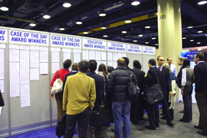 Education Award Winners̔\ɏW܂锭\҂