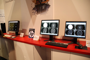 Clinical Review MonitorsR[i[̓W