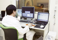 MAGNETOM ESSENZAのコンソール