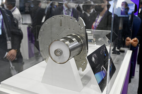 1300mAの高出力を持つ「Revolution Apex Elite」のX線管「Quantix 160 Tube」