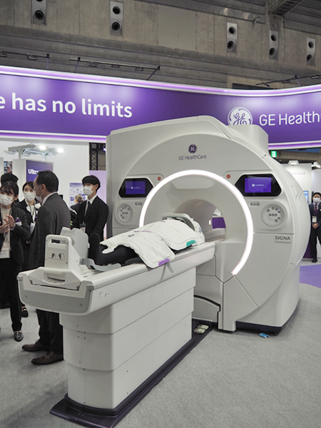 新型1.5T MRI装置「SIGNA Champion」