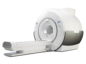 図1 GE社製 3T MRI：SIGNA Pioneer概観