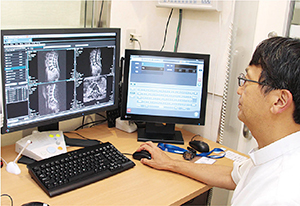 シンプルな操作性でストレスなく検査を施行