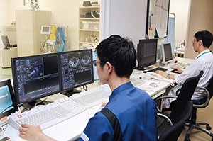 シンプルなAquilion ONE / GENESIS Editionのコンソール