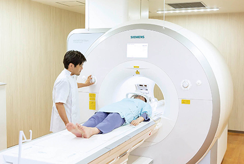 図2　頭部MRI検査でフィットコートを使用