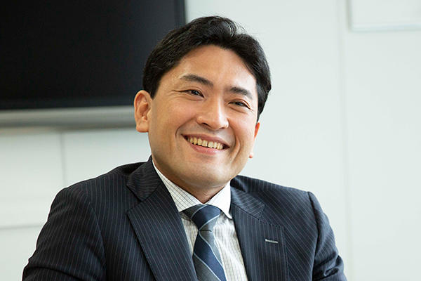 代表取締役社長・茅野秀介 氏