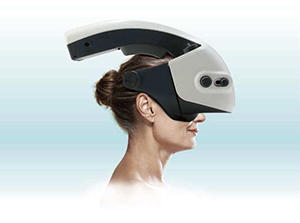 クリュートメディカルシステムズ，持ち運び可能な視野測定器ヘッドマウント型視野計「アイモ®」を12月17日