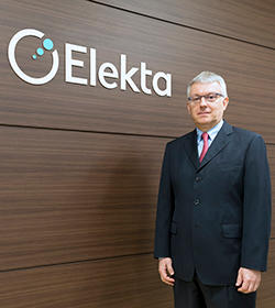 チャールズ・シャーネン氏