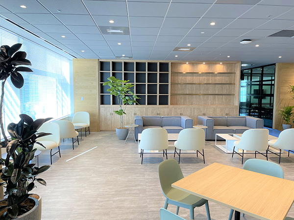 新本社オープンスペース（2）