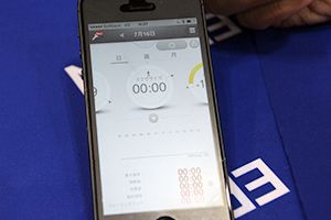 PULSENSEのデータはスマートフォンやPCで管理できる。