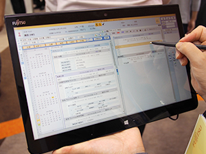 Webアプリケーション化でタブレットなど端末を選ばない運用が可能
