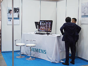 シーメンス ブース