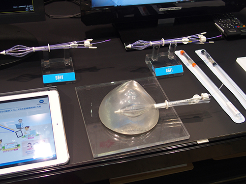 乳がんの小線源治療用アプリケーター「SAVI」