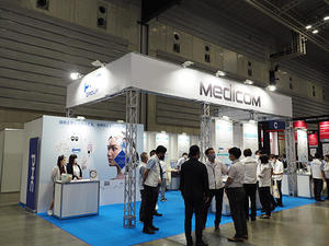 電子カルテシステムなどのメディコム製品を中心にソリューションをPRしたPHCブース