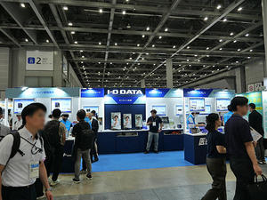 PC周辺機器などのノウハウで医療のDXを支援するアイオーデータブース