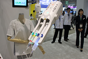 フラッグシップモデルであるデュアルタイプCT用造影剤注入装置「DUAL SHOT GX7」。