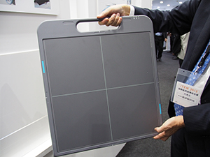 トモシンセシス撮影に対応したFPD