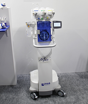 MRI用造影剤自動注入装置「MaX 3」（薬機法未承認）