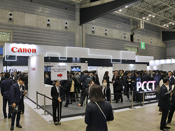 キヤノンメディカルシステムズブース