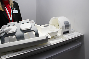 ベッド部分がクレードルになっており取り外しが可能