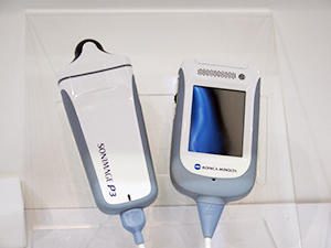 聴診器のように日常診療で利用できる「SONIMAGE P3」