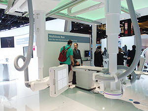 X線撮影の新しいスタイルを提案する「Multitom Rax」