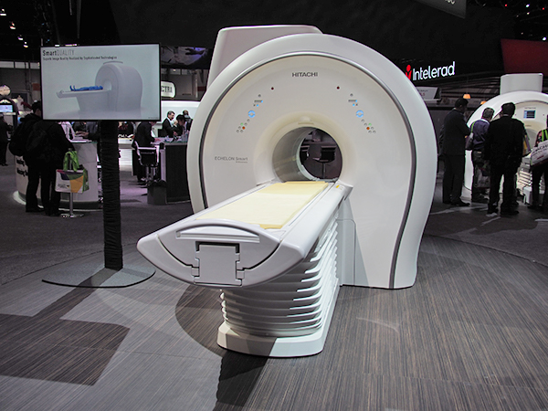 静音化や省エネが特徴の1.5T MRI「ECHELON Smart」