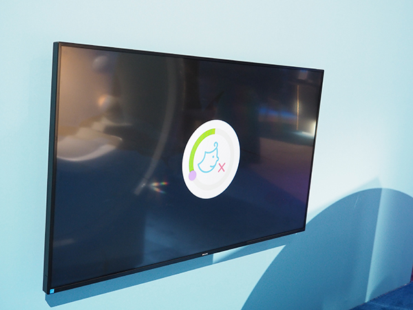 息止めを促す画像。検査前の説明にも利用できる。