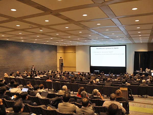 日本の放射線医学に焦点を当てた「Japan Presents」