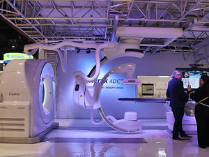 最新ADCTと組み合わせた「Alphenix 4D CT with Aquilion ONE / INSIGHT Edition」を展示