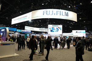 FUJIFILM Healthcare Americas Corporationブース