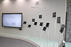 大型タッチパネル兼Kinect対応モニタと12台のタブレット端末で展示を構成