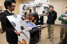 ワイヤレスFPD「DRX-1シリーズ」を搭載