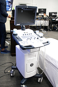 新製品の超音波診断装置「LOGIQ V5」