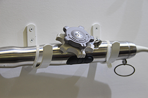 マルチファンクションボタンを採用し，手技中でも手元の操作だけで各種モードを切り替え可能