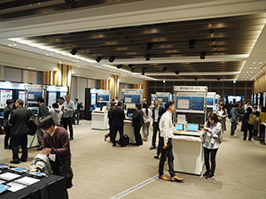 38社が出展したショウケース会場