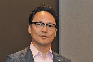 荒木達樹 氏（クロスインダストリーソリューション事業本部Healthy Living事業部）