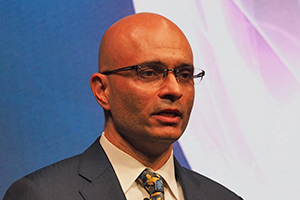 ヴィヴェック・マハジャン 氏（富士通 執行役員副社長CTO）